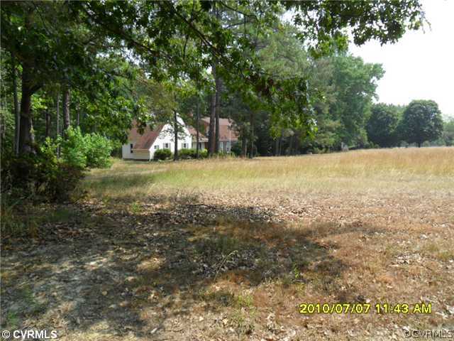 10480 Georgetown Road Mechanicsville, VA 23116 - Photo 2 of 12 Exterior Front
