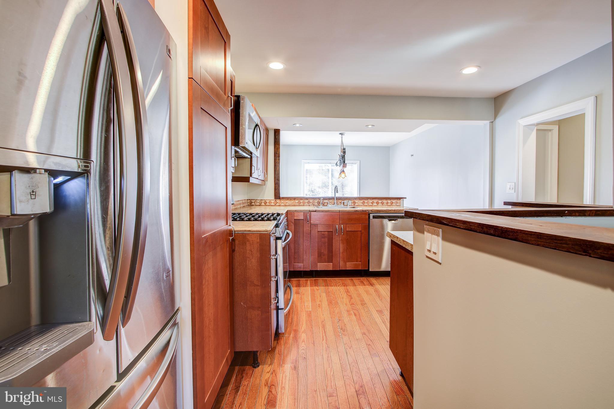 11504 Joseph Mill Road Silver Spring, MD 20906 - Photo 12 of 48 Kitchen