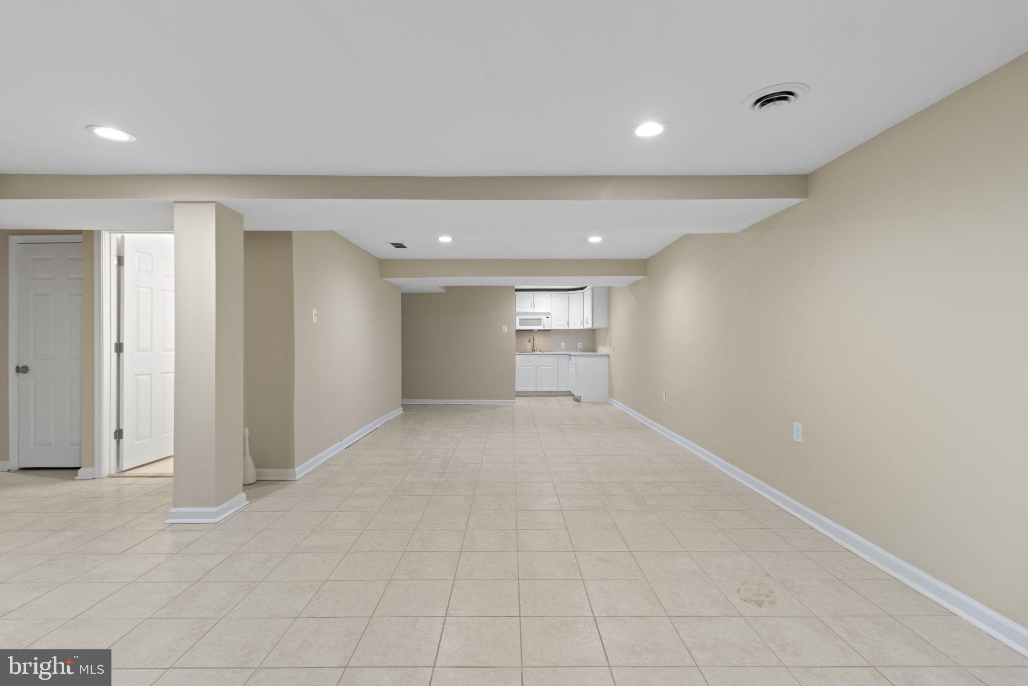 8800 Seven Locks Road Bethesda, MD 20817 - Photo 22 of 33