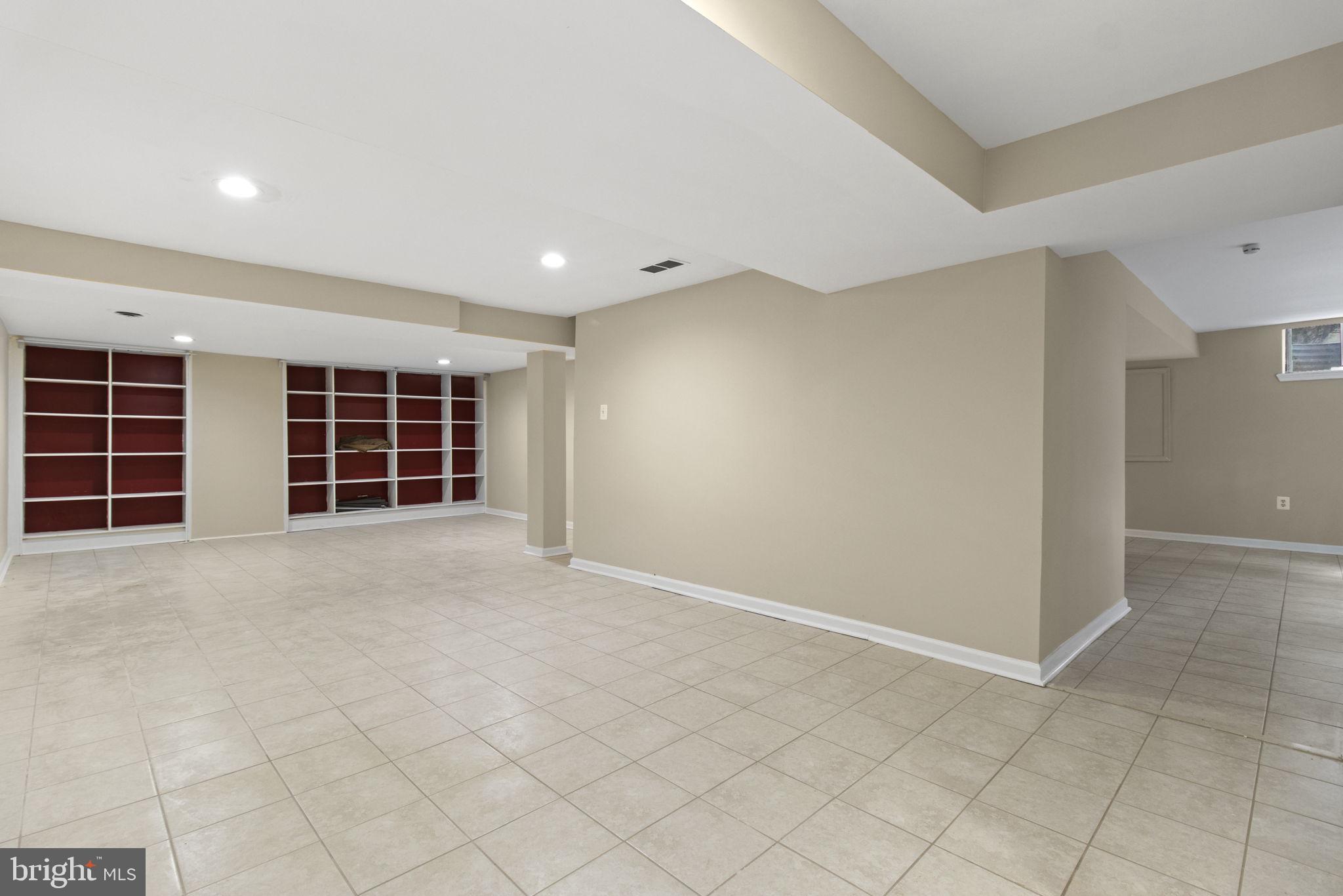 8800 Seven Locks Road Bethesda, MD 20817 - Photo 23 of 33