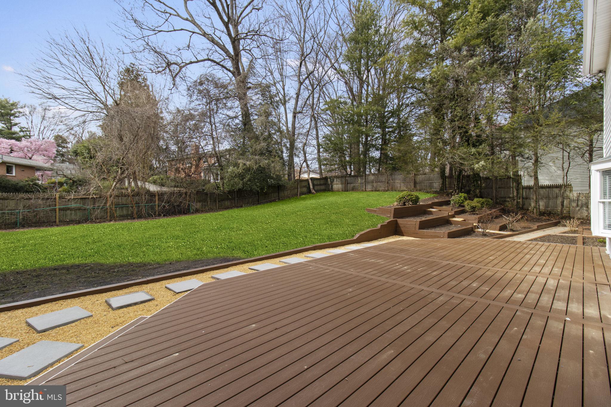 8800 Seven Locks Road Bethesda, MD 20817 - Photo 25 of 33 a row of a park with large trees