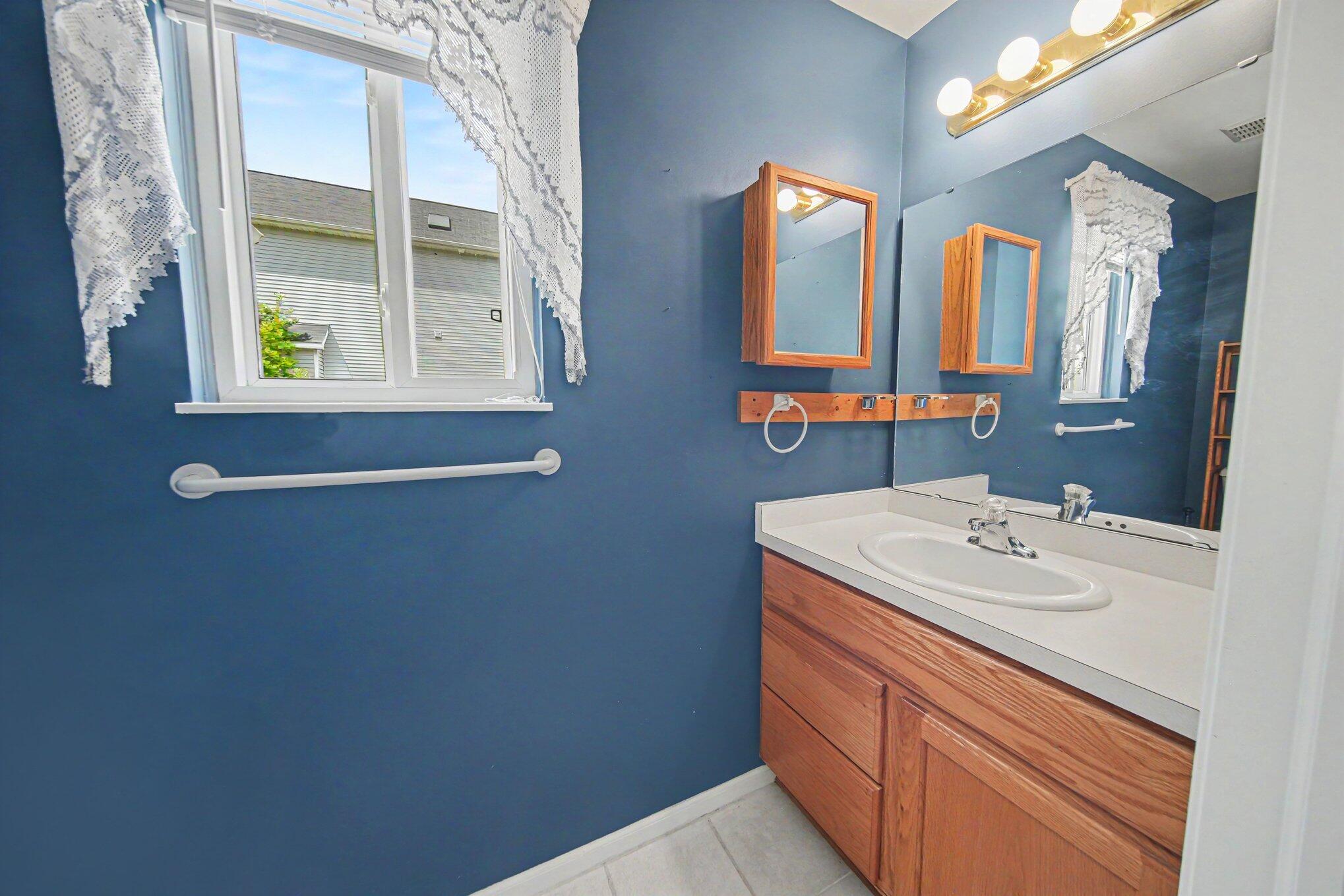 103 Ridgeview Court Grass Lake, MI 49240 - Photo 22 of 38 024_file_4367