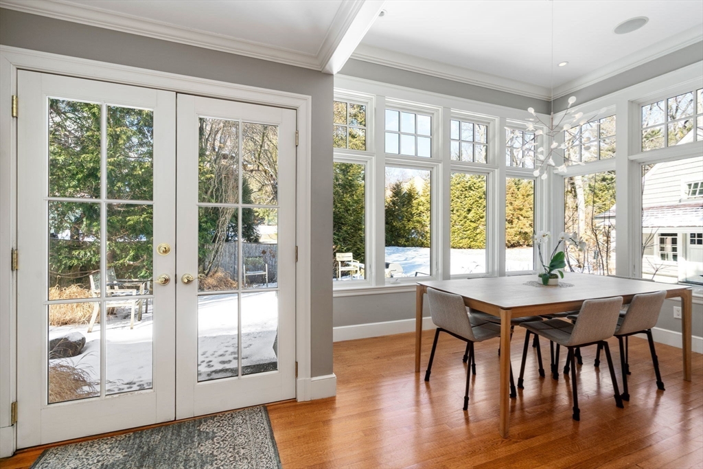 243 Ridgeway Road Weston, MA 02493 - Photo 18 of 36