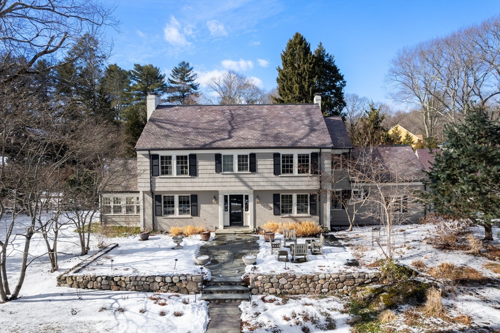 243 Ridgeway Road Weston, MA 02493 - Photo 2 of 36