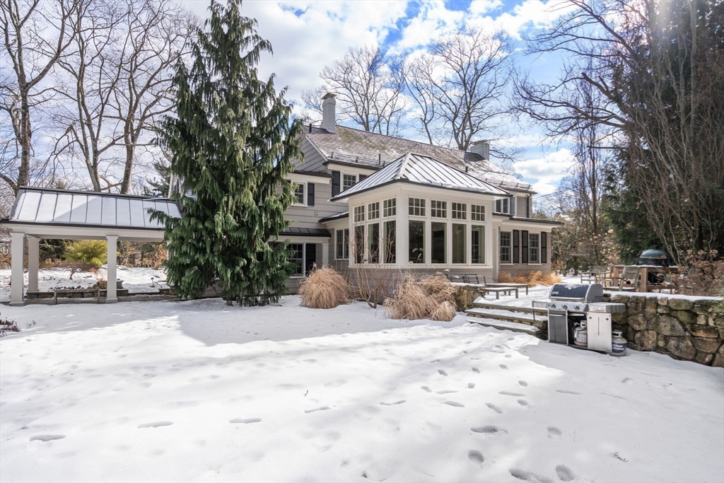 243 Ridgeway Road Weston, MA 02493 - Photo 28 of 36