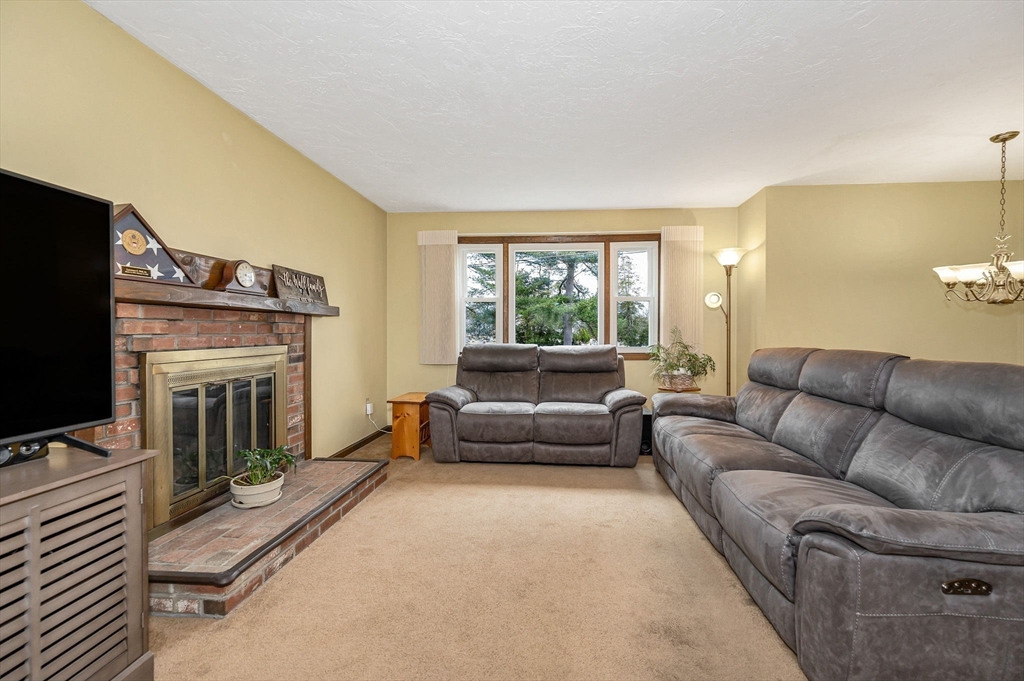 9 Zina Road Hudson, MA 01749 - Photo 12 of 42 Gallery Image 12