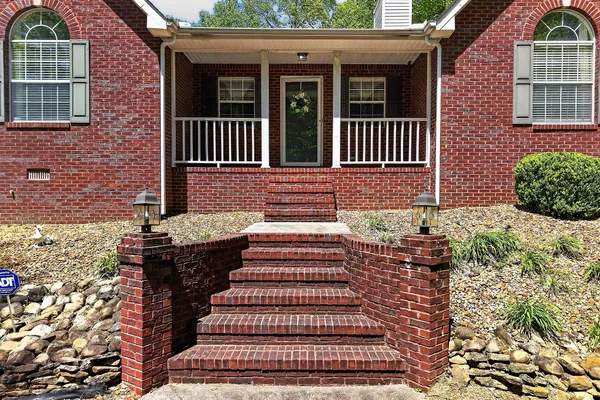 $569,500 | 229 Hickory Boulevard, McMinnville, TN 37110