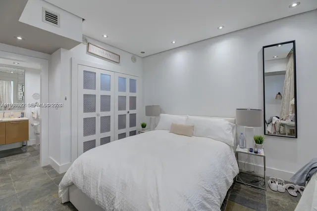 $4,600 | 4100 Salzedo Street, Unit 509, Coral Gables, FL 33146