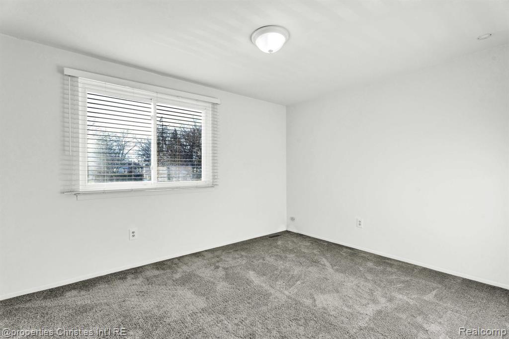 1787 Southfield Road Birmingham, MI 48009 - Photo 29 of 37