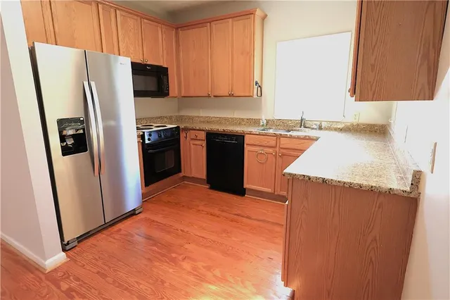 $3,295 | 217 Mountain View Street, Decatur, GA 30030