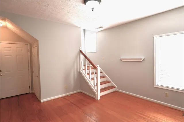 $3,295 | 217 Mountain View Street, Decatur, GA 30030