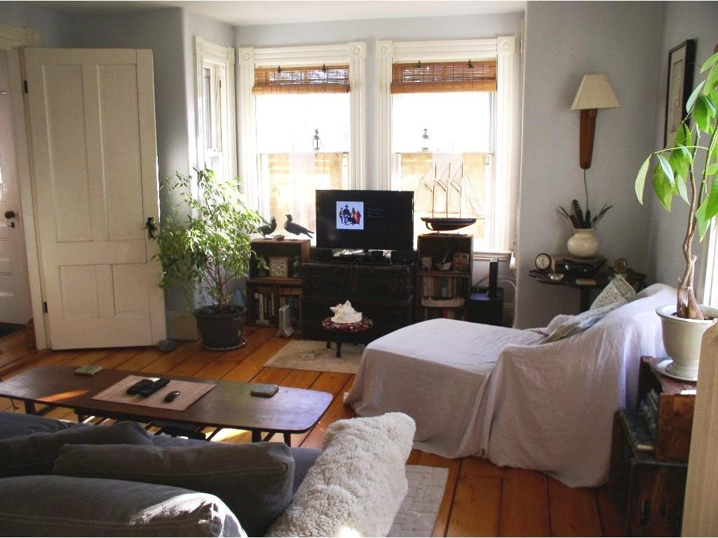 163 Whipple Road Kittery, ME 03904 - Photo 5 of 28 Gallery Image 5