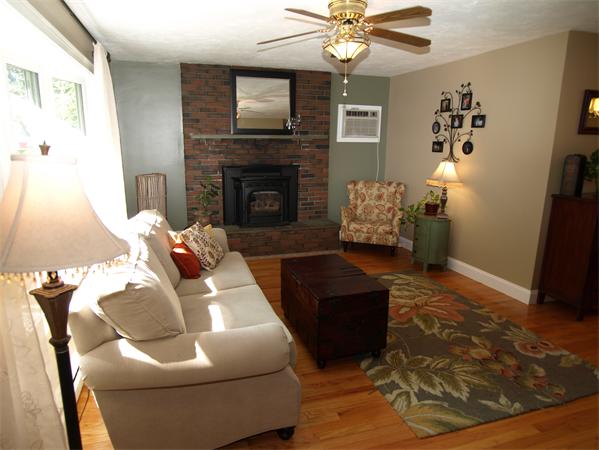 8 Sprague Road Clinton, MA 01510 - Photo 6 of 21 Gallery Image 6