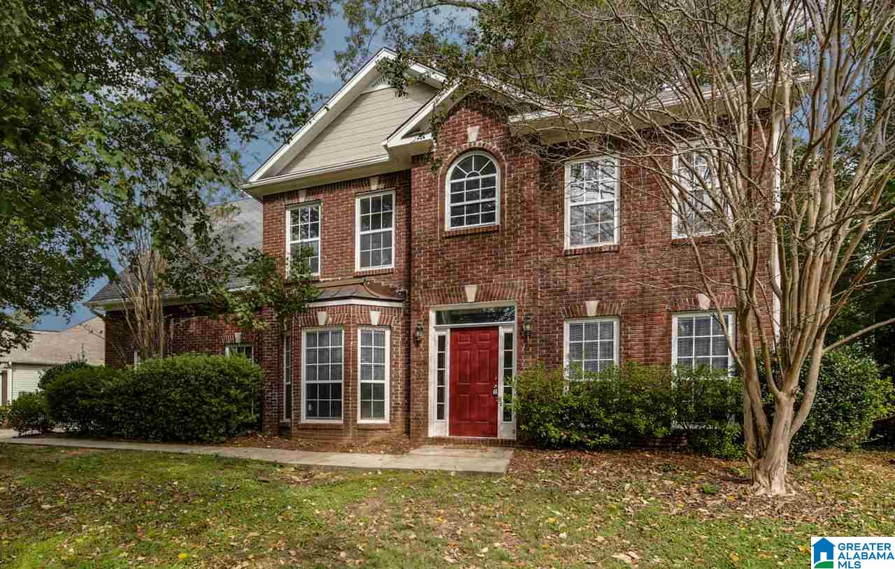 121 King Charles Way Alabaster, AL 35007 - Photo 2 of 48