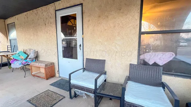 $160,900 | 506 2nd Street, Farwell, TX 79325