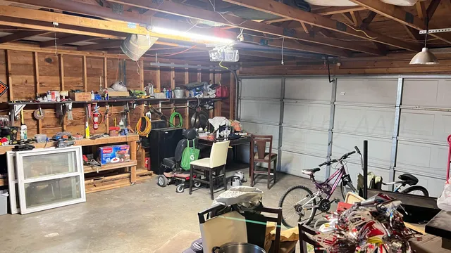 $160,900 | 506 2nd Street, Farwell, TX 79325