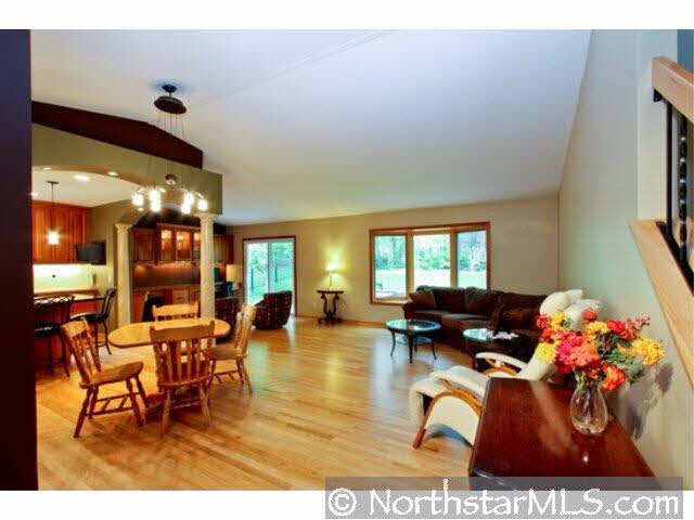 6217 West 97th Street Bloomington, MN 55438 - Photo 3 of 10