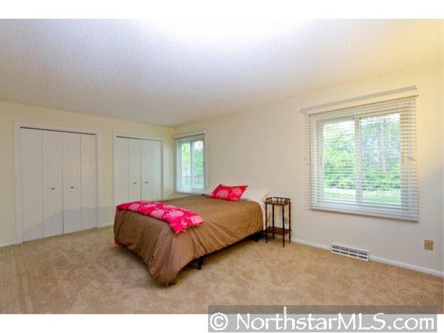 6217 West 97th Street Bloomington, MN 55438 - Photo 9 of 10