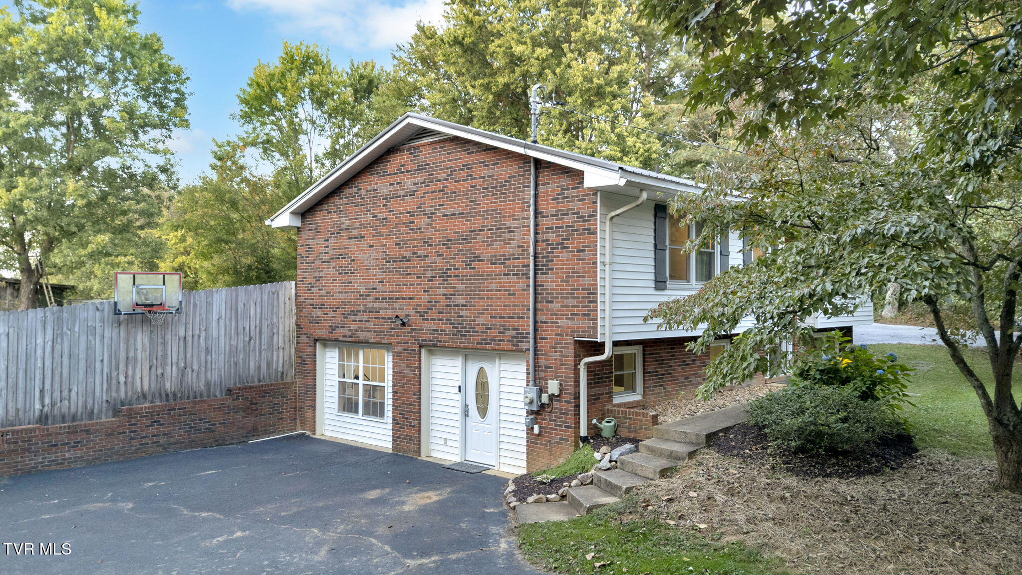 222 Roy Martin Road Gray, TN 37615 - Photo 15 of 72 44-web-or-mls-DJI_20250919193504_0251_D