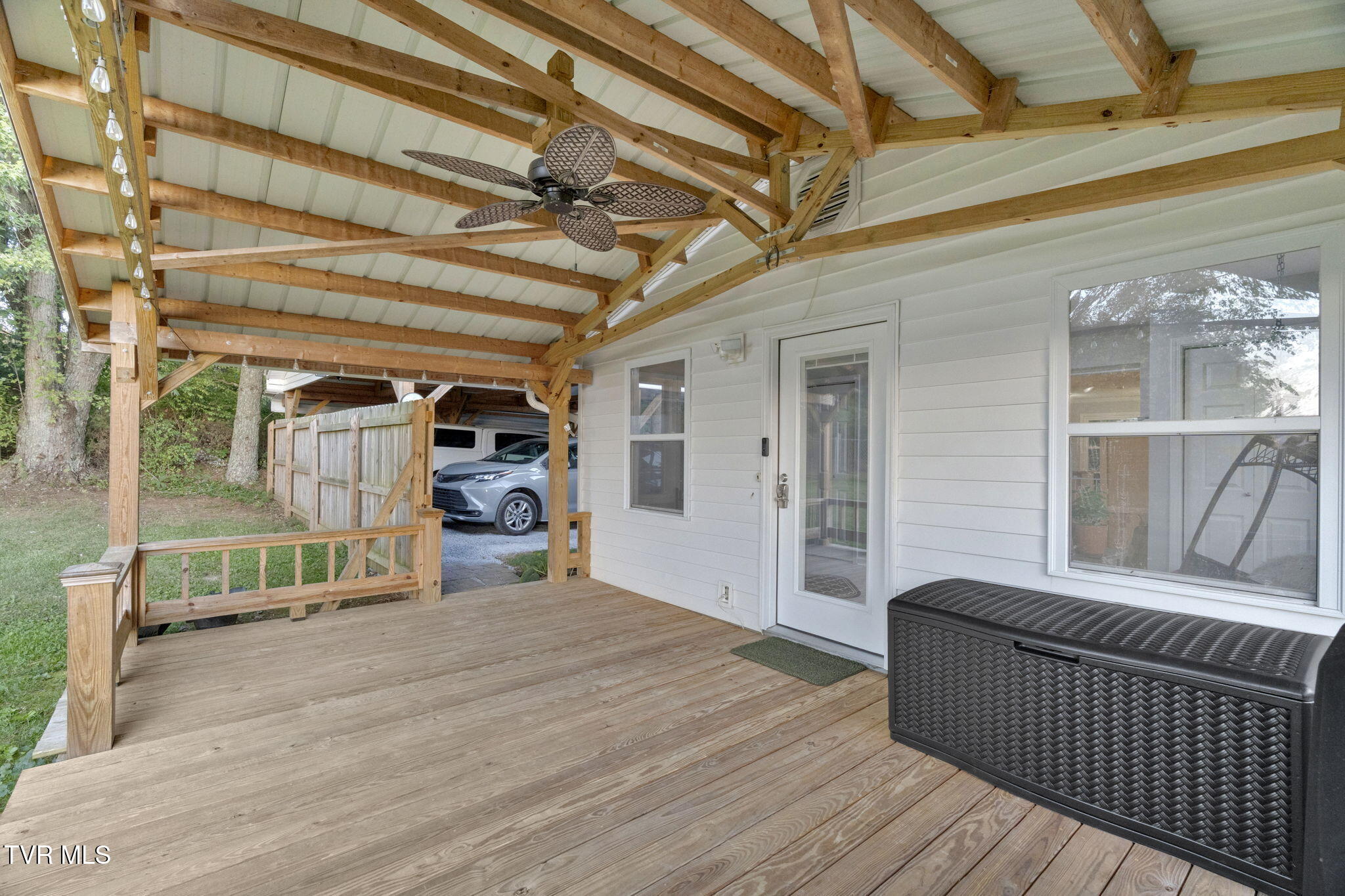 222 Roy Martin Road Gray, TN 37615 - Photo 9 of 72 2-web-or-mls-DSC07902