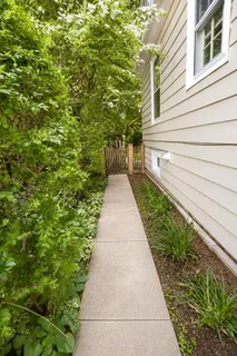 $1,195,000 | 15 East Walnut Street, Alexandria, VA 22301