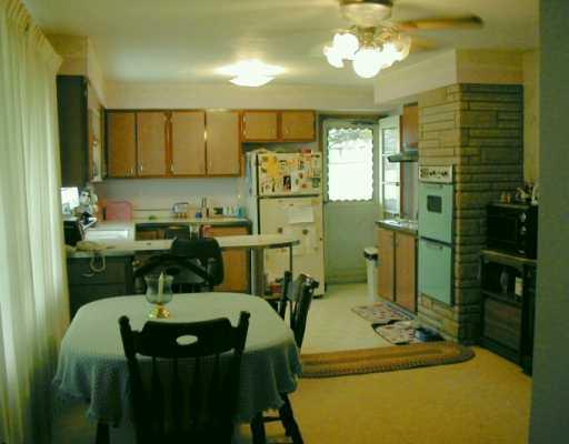107 Lively Road Eighty Four, PA 15330 - Photo 3 of 6
