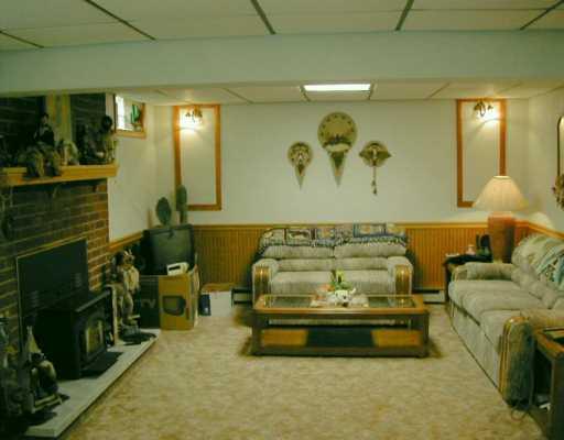107 Lively Road Eighty Four, PA 15330 - Photo 5 of 6