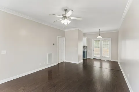 $274,000 | 2271 Dewey Drive, Unit J4, Spring Hill, TN 37174
