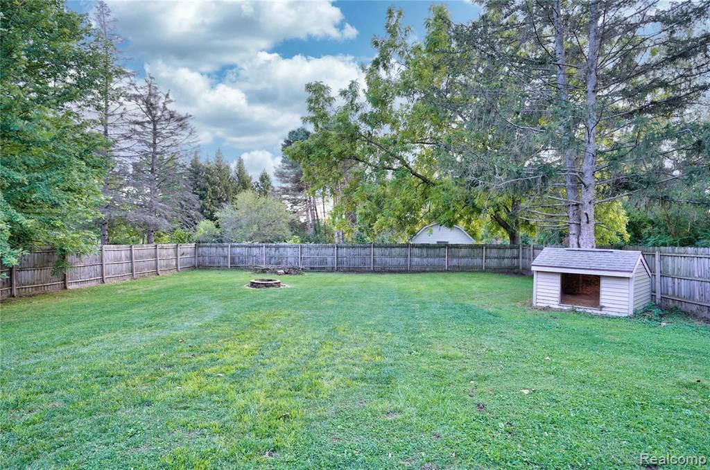 7187 Coldwater Road Flushing, MI 48433 - Photo 33 of 39
