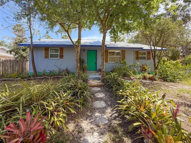 $295,000 | 1350 40th Street, Sarasota, FL 34234