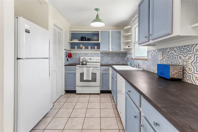 $295,000 | 1350 40th Street, Sarasota, FL 34234