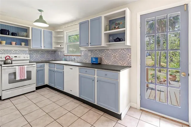 $295,000 | 1350 40th Street, Sarasota, FL 34234