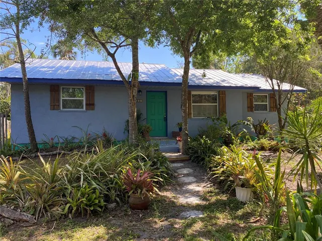 $295,000 | 1350 40th Street, Sarasota, FL 34234