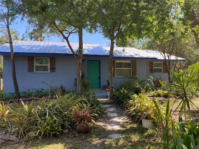$295,000 | 1350 40th Street, Sarasota, FL 34234