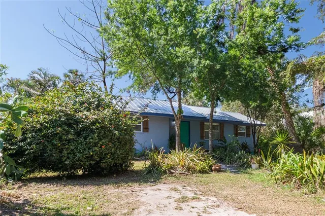 $295,000 | 1350 40th Street, Sarasota, FL 34234