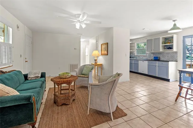 $295,000 | 1350 40th Street, Sarasota, FL 34234