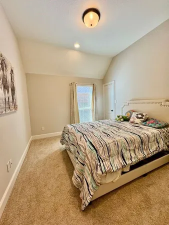 $3,000 | 18614 Town Bluff Drive, Cypress, TX 77433