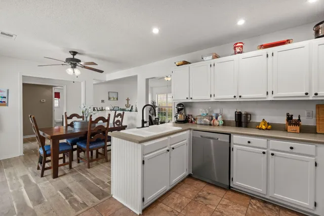 $330,000 | 215 Woodland Lakes Road, Goose Creek, SC 29445