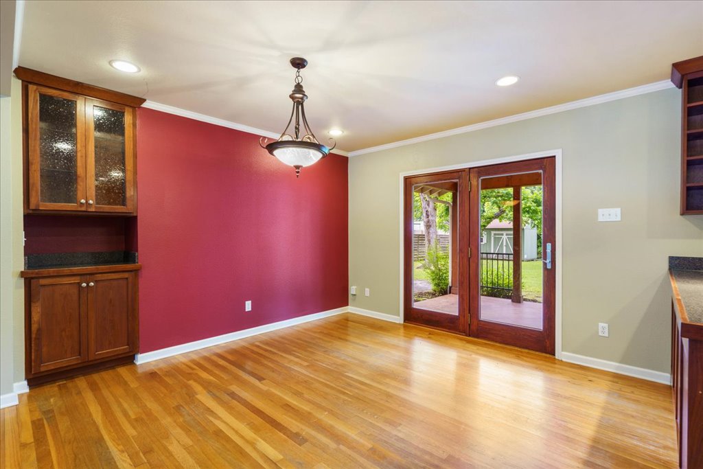1205 Ruth Avenue Austin, TX 78757 - Photo 6 of 30