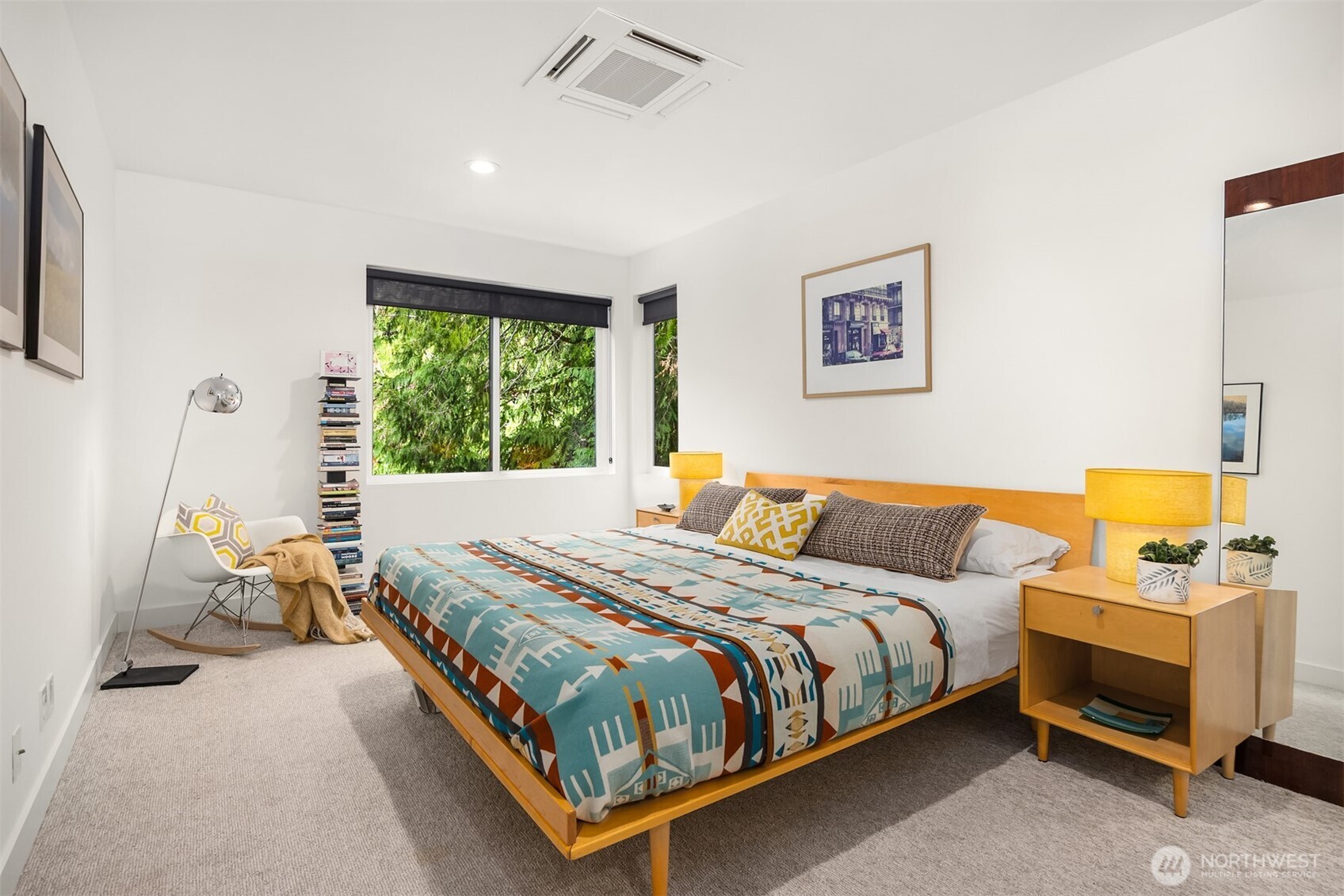 13532 Phelps Road Northeast Bainbridge Island, WA 98110 - Photo 26 of 35 a bedroom with a bed and a window