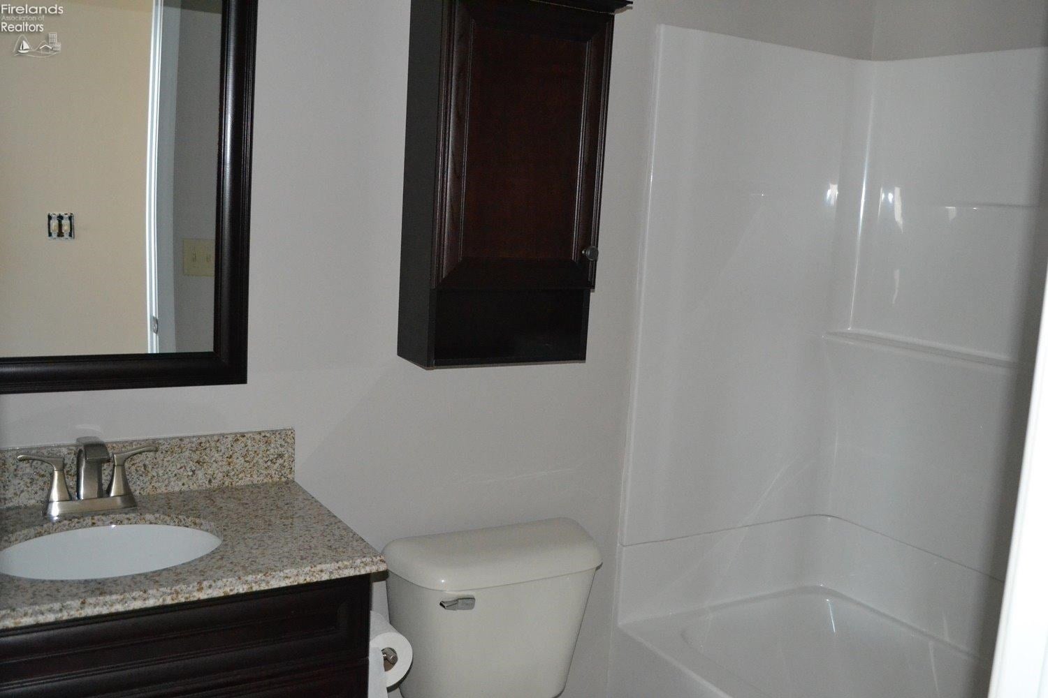 4611 Cleveland Road East, Unit 603 Huron, OH 44839 - Photo 6 of 10 Gallery Image 6