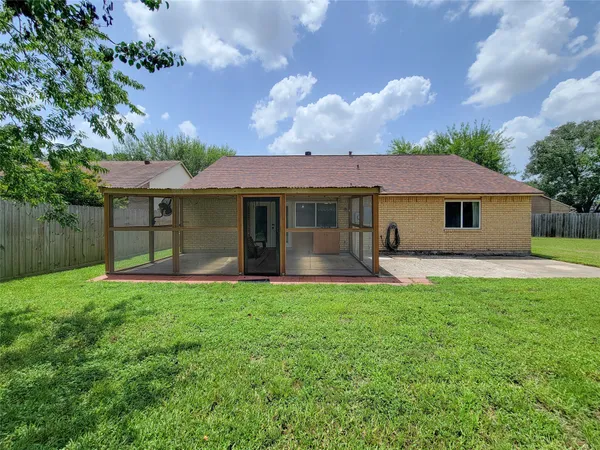 $257,900 | 17602 Kakerglen Court, Houston, TX 77084