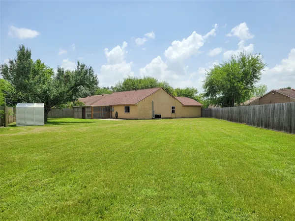$257,900 | 17602 Kakerglen Court, Houston, TX 77084