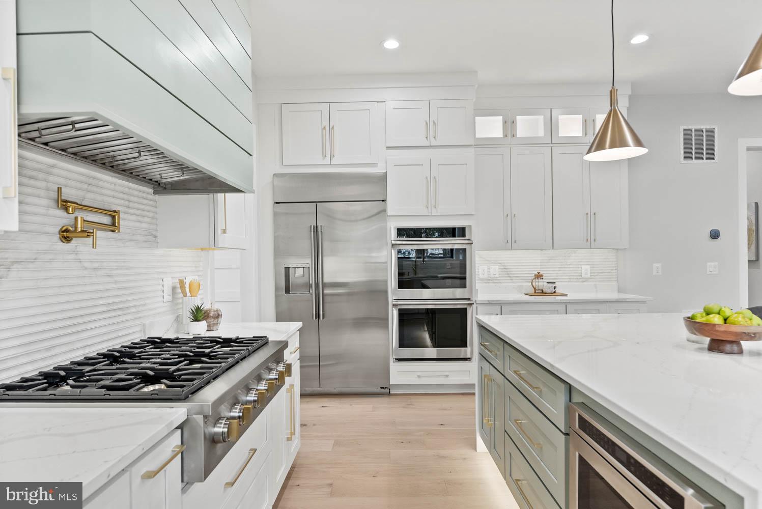 402 Marshall Road Southwest Vienna, VA 22180 - Photo 19 of 78