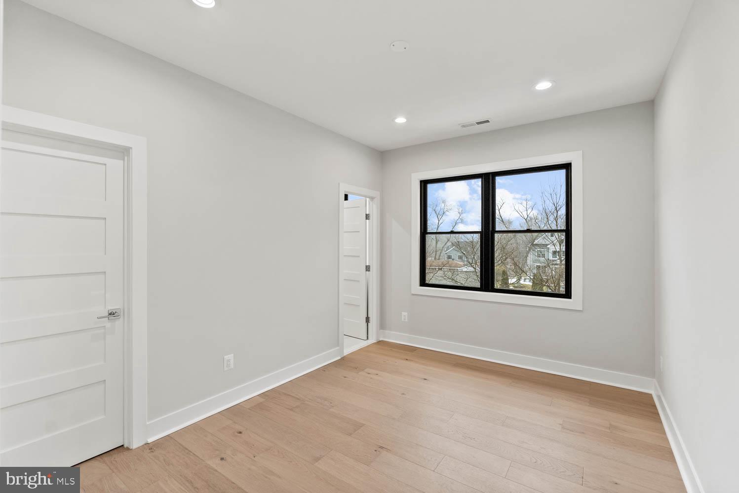 402 Marshall Road Southwest Vienna, VA 22180 - Photo 50 of 78