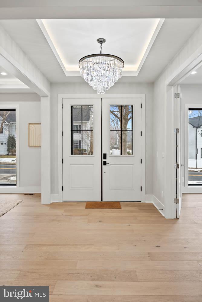 402 Marshall Road Southwest Vienna, VA 22180 - Photo 6 of 78