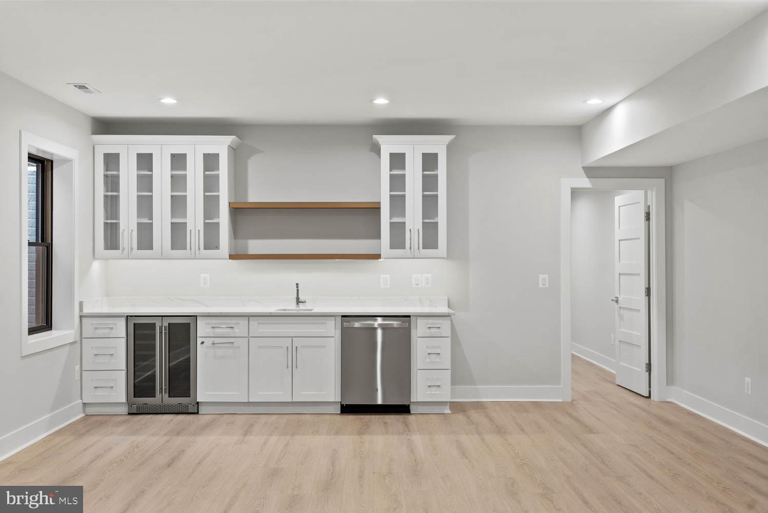 402 Marshall Road Southwest Vienna, VA 22180 - Photo 65 of 78