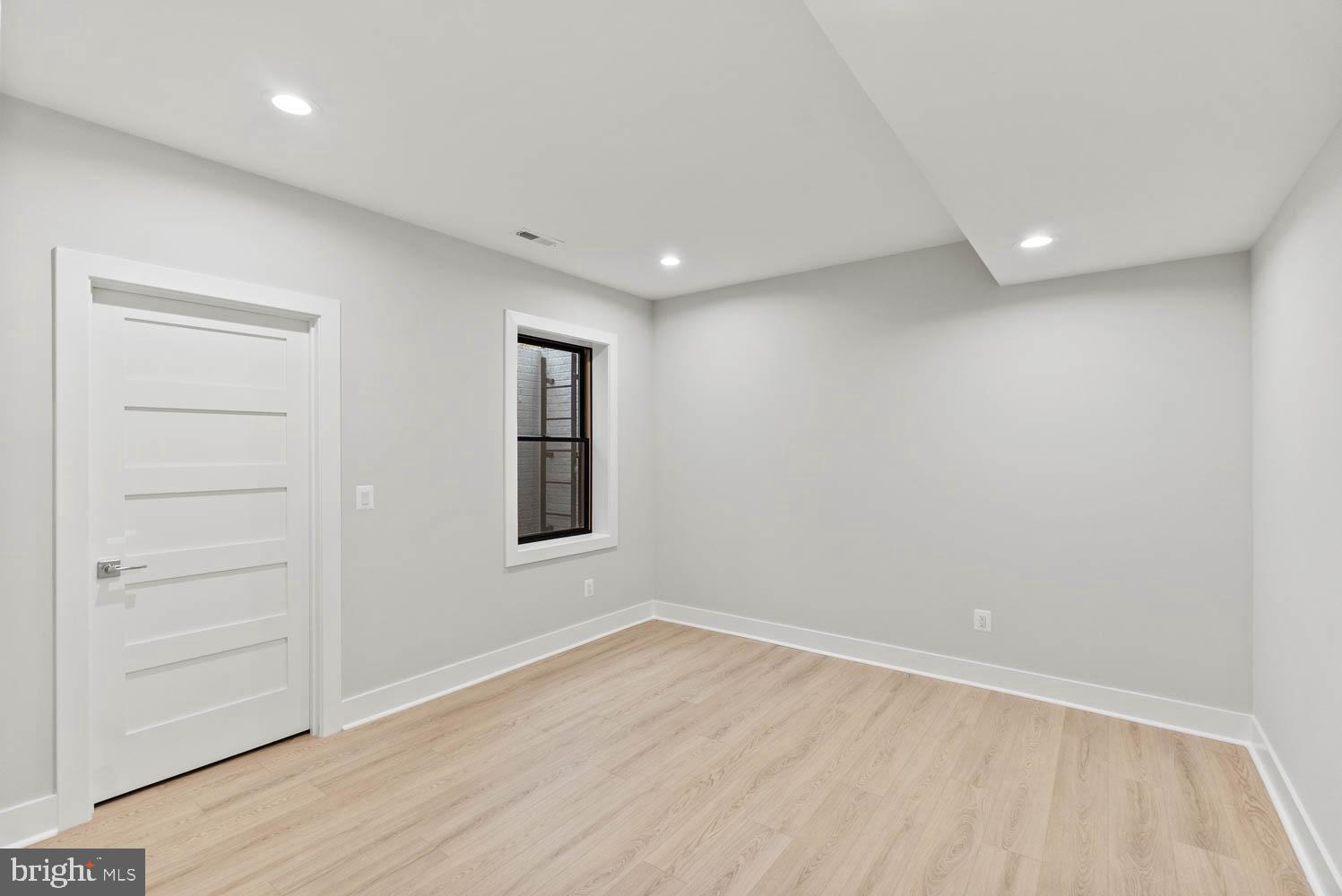 402 Marshall Road Southwest Vienna, VA 22180 - Photo 69 of 78