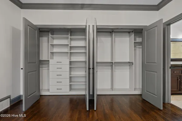 $485,000 | 1041 East Rock Spring Road, Greenville, NC 27858