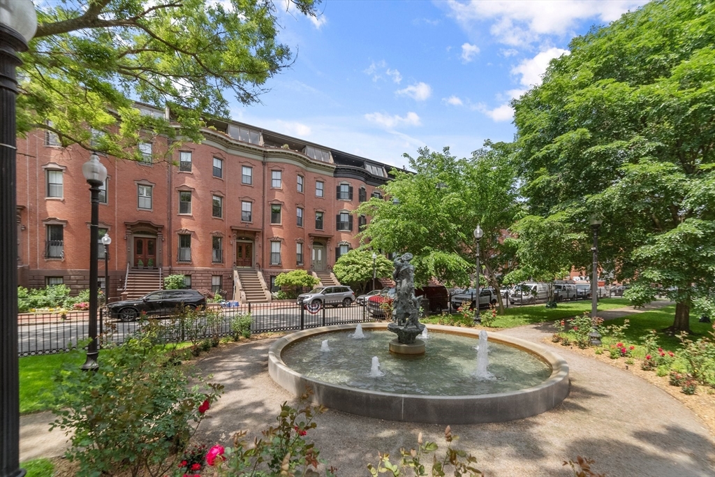 25 Worcester Square, Unit 5 Boston, MA 02118 - Photo 1 of 23